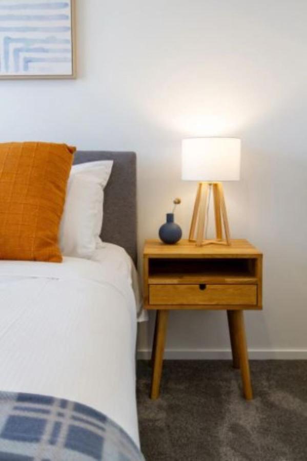 Serenity In The Centre: 2 Bed 2 Bath 크라이스트처치 외부 사진