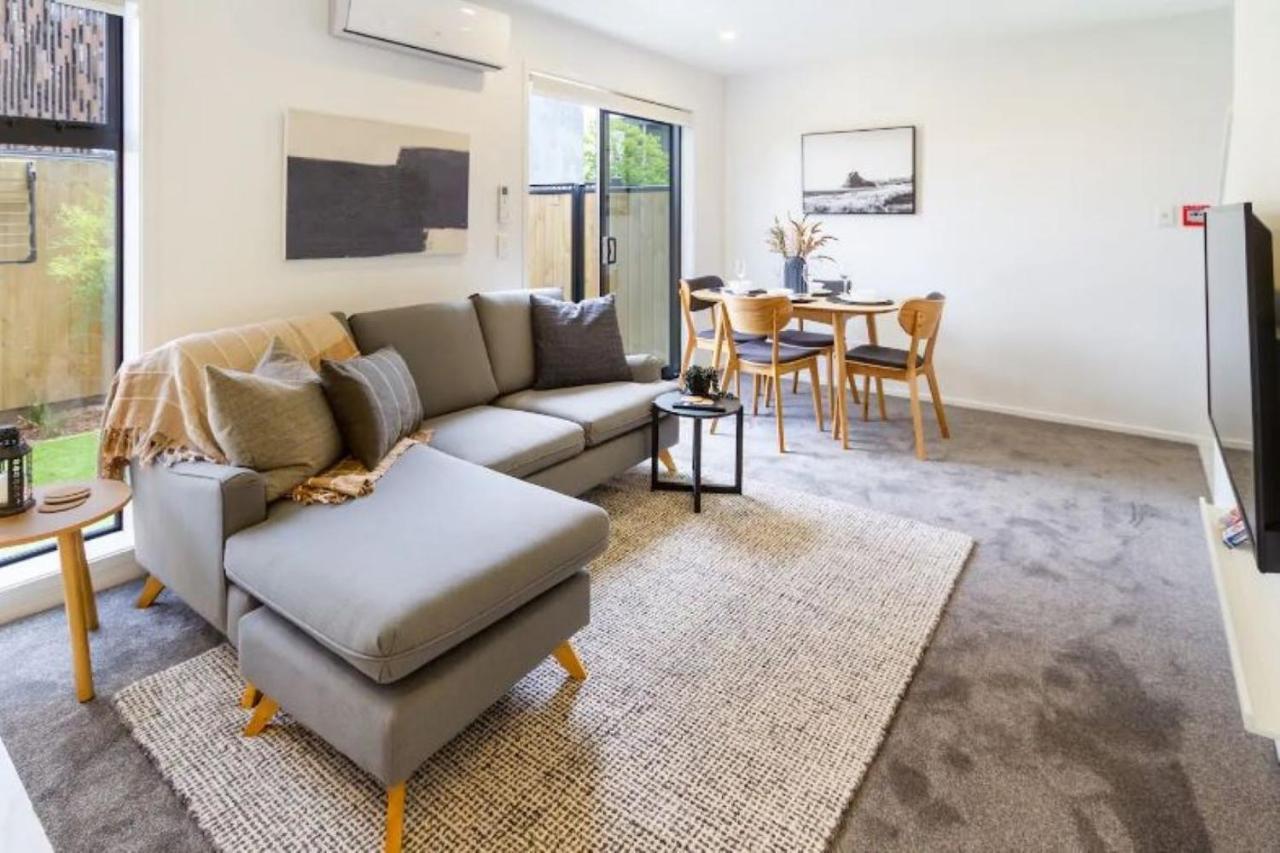 Serenity In The Centre: 2 Bed 2 Bath 크라이스트처치 외부 사진
