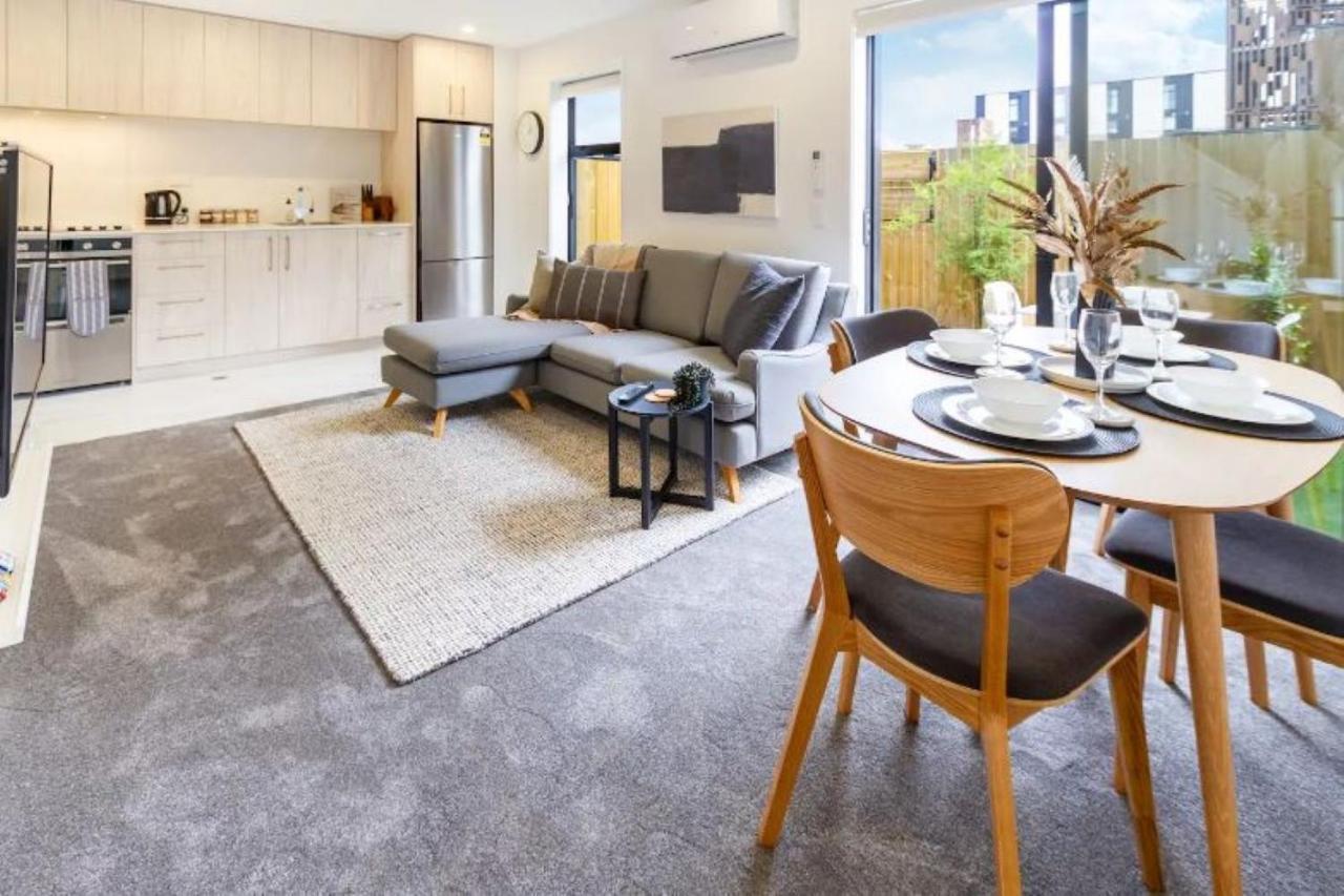 Serenity In The Centre: 2 Bed 2 Bath 크라이스트처치 외부 사진